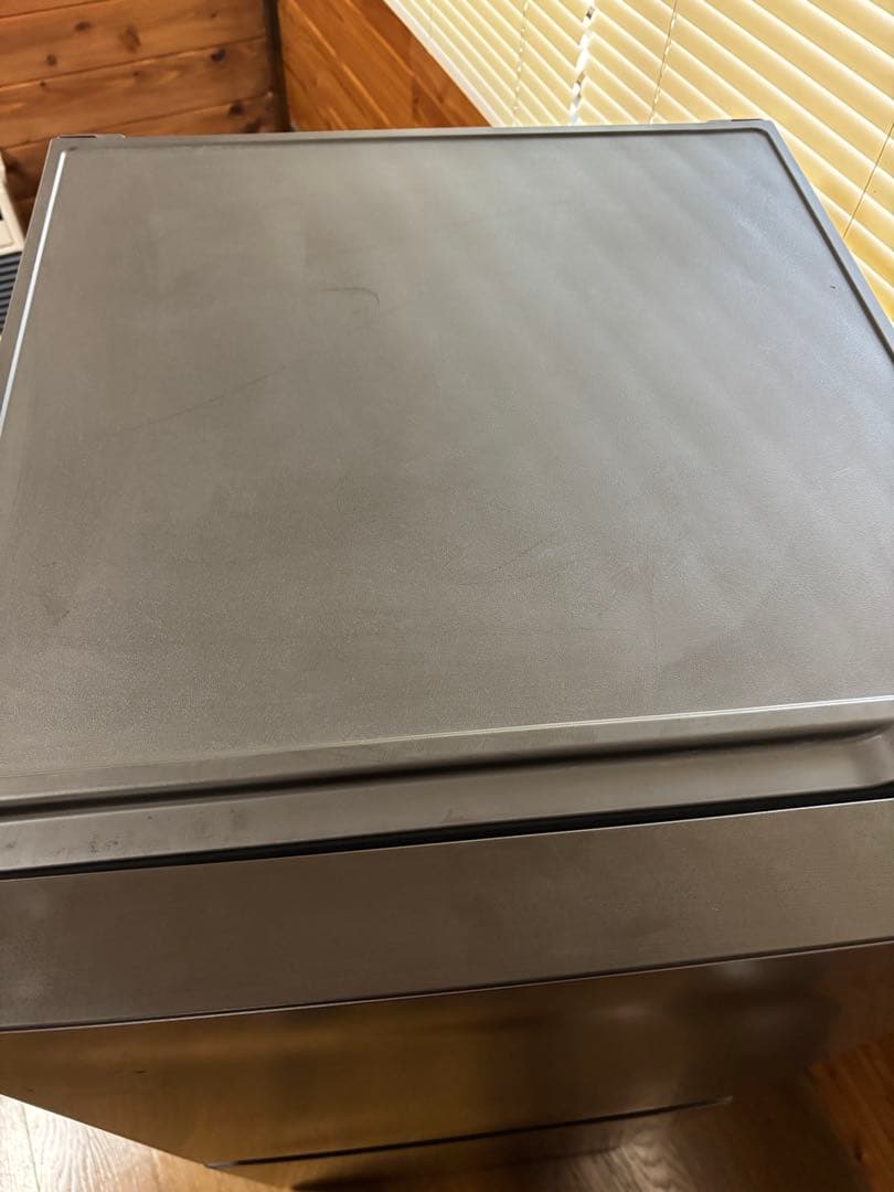 ほぼ新品 25年製 137L 冷蔵庫 AQUA