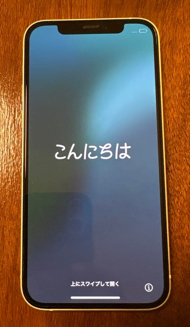 【美品】iPhone 12 64GB ホワイト本体/純正ケース　ネイビー