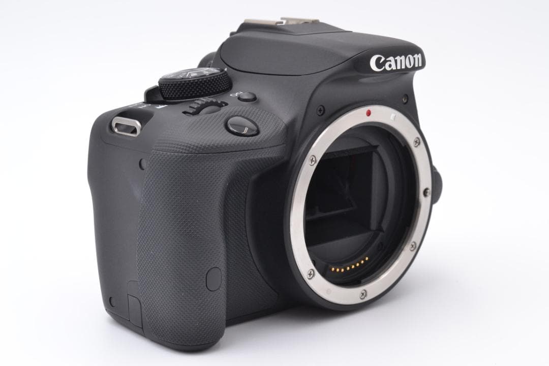 ■ 美品 ■ キャノン　Canon REBEL SL1 (Kiss X7)
