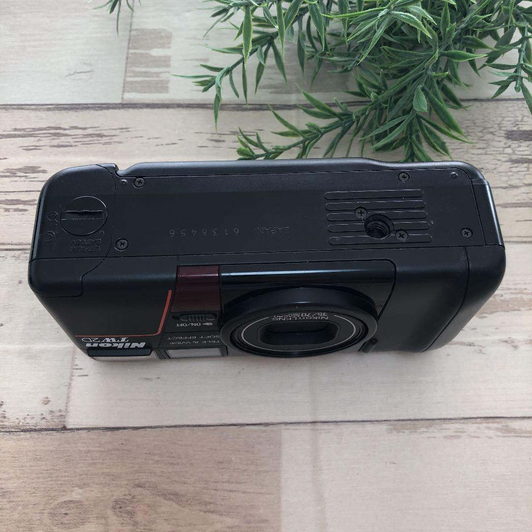 Nikon TW2 D コンパクトフィルムカメラ♪