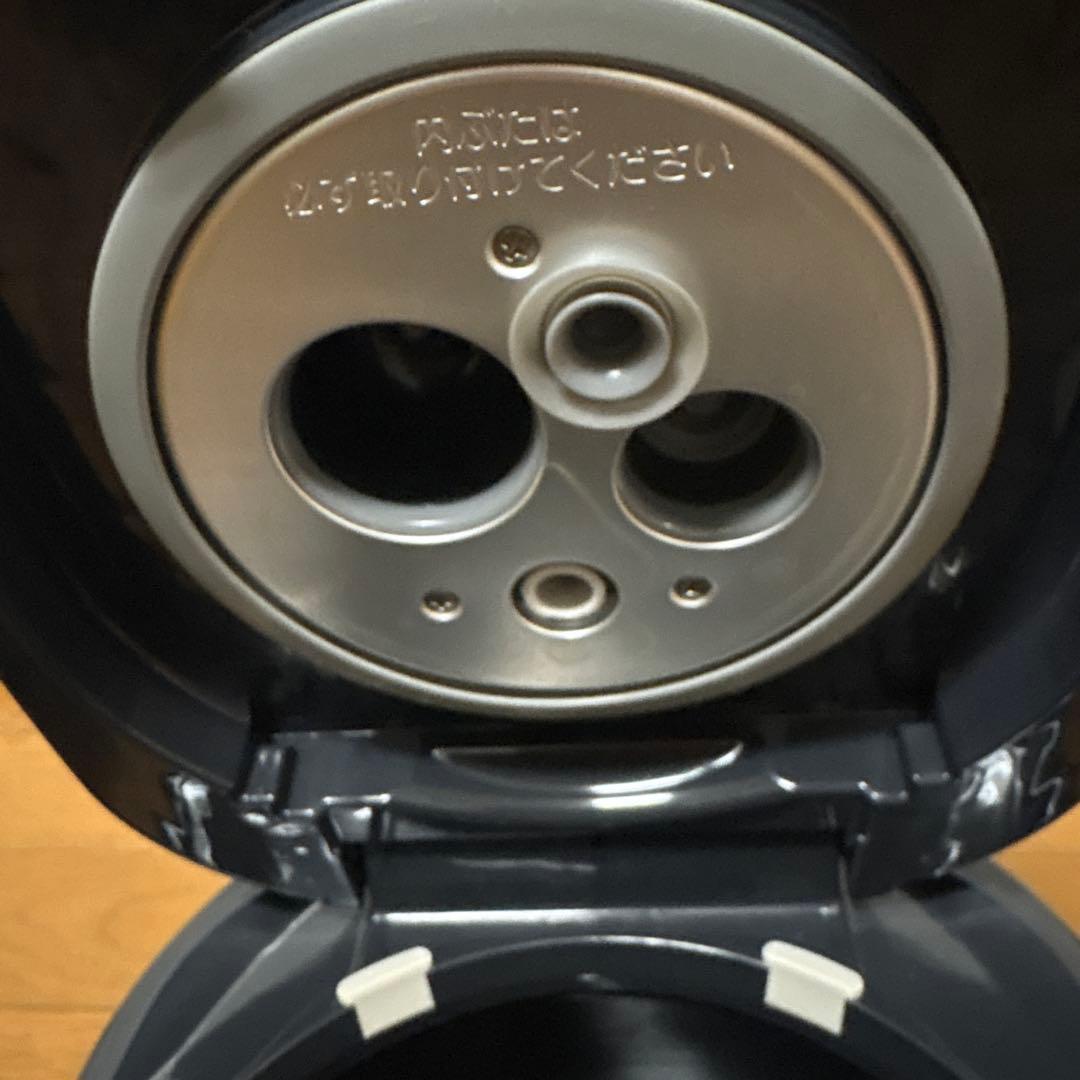 【中古】象印 炊飯器 極め炊き ブラック NP-RT05 3合 圧力IH