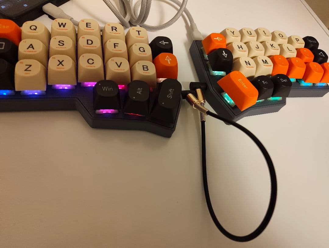 corne v4 分割キーボード