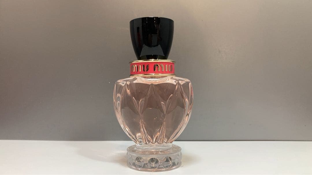 miumiu Twist オードパルファム　50ml ①