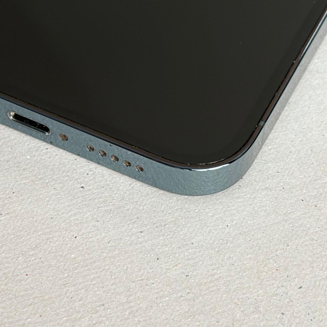 iPhone 12 Pro 128GB バッテリー81%