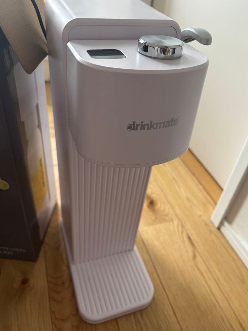 drinkmate 電動炭酸水メーカー ホワイト