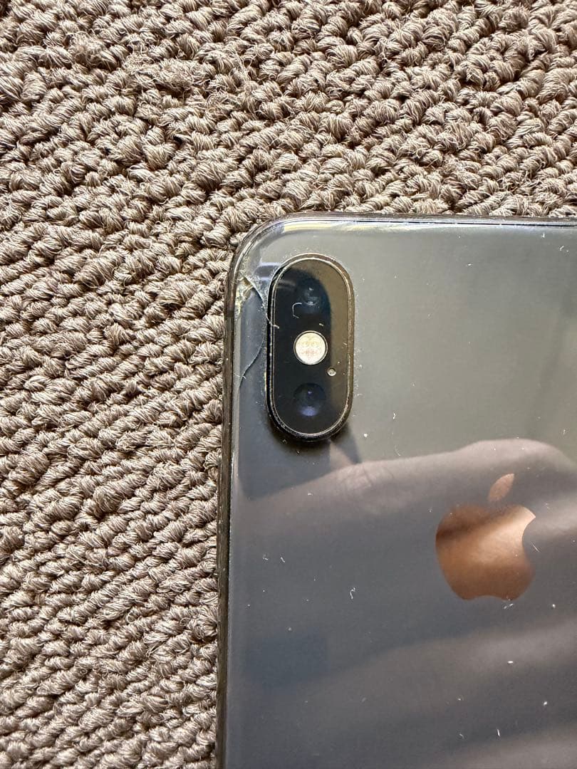 Apple iPhone 64GB ブラック