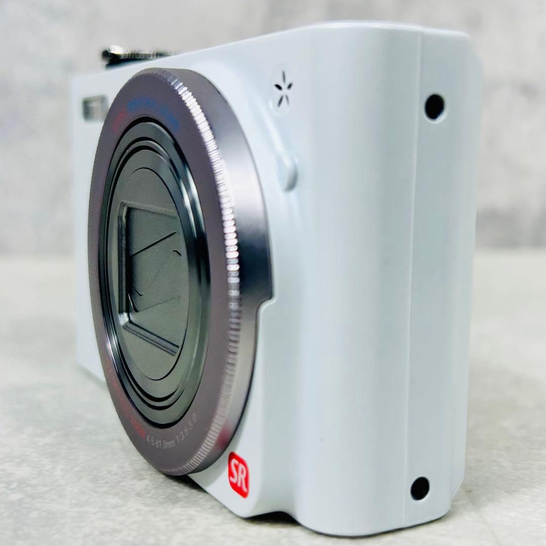 【美品】PENTAX Optio RZ18 ホワイト　コンパクトデジタルカメラ