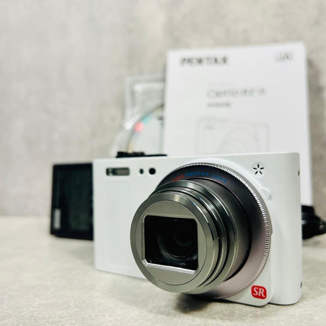 【美品】PENTAX Optio RZ18 ホワイト　コンパクトデジタルカメラ