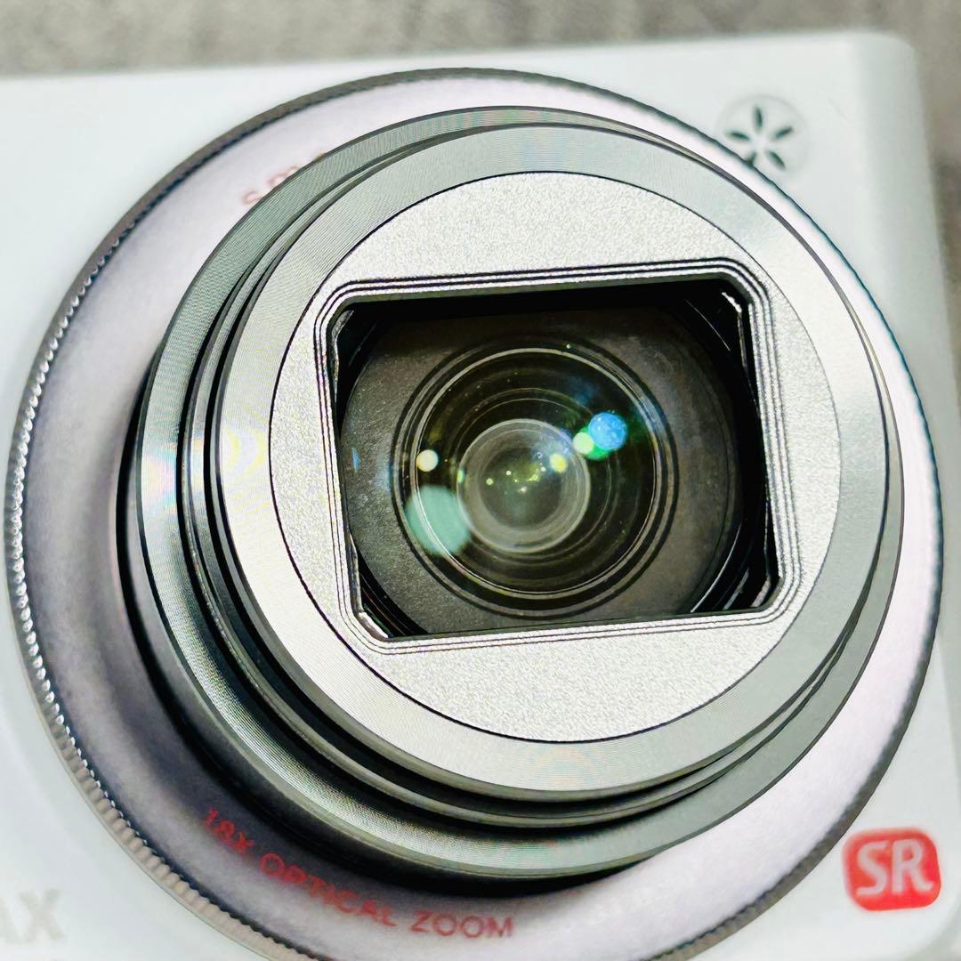 【美品】PENTAX Optio RZ18 ホワイト　コンパクトデジタルカメラ