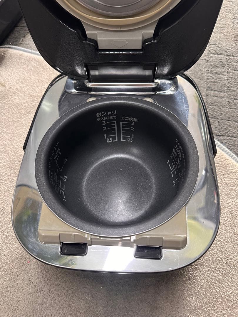 パナソニック 炊飯器 3合 圧力IH式 おどり炊き SR-JX057 2018年