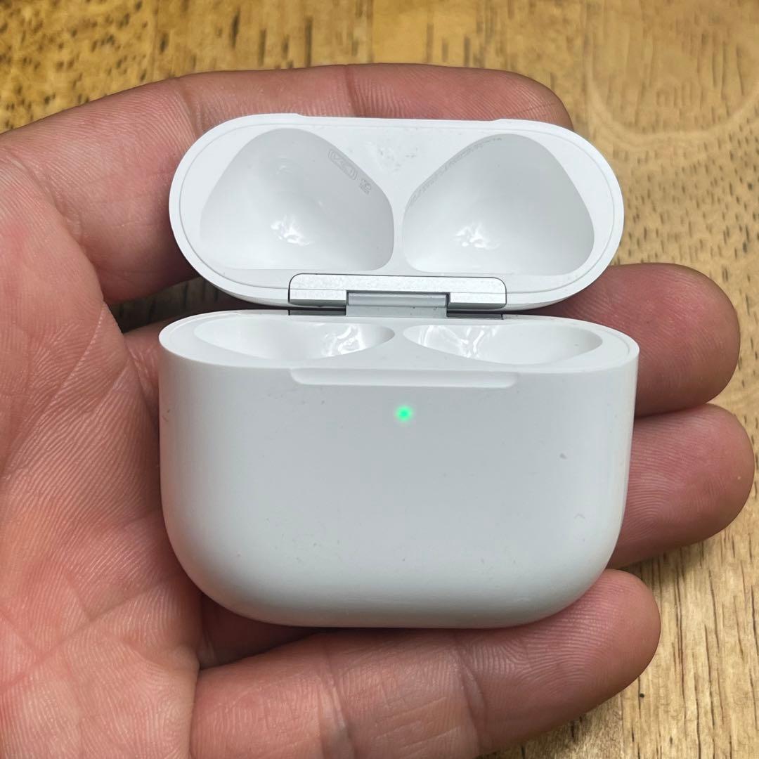 AirPods 第4世代 A3059 充電ケース ANC ケース 4 Apple