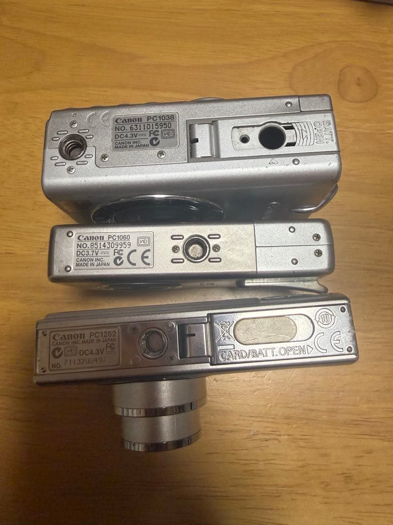 Canon IXYデジタルカメラ ジャンク