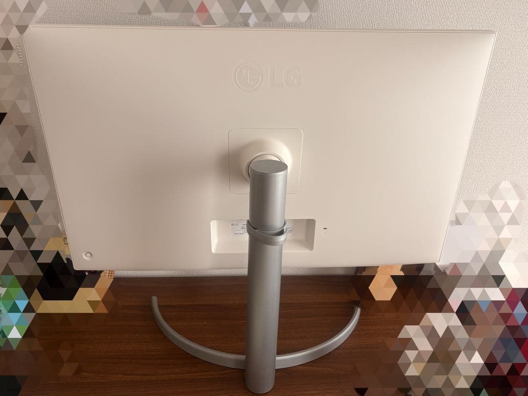 【ジャンク品】LG smart monitor 32sq730sモニター 本体
