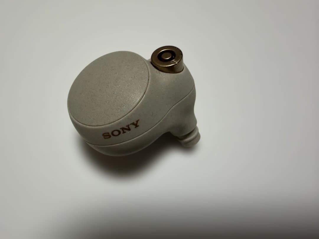 SONY WF-1000XM4 ワイヤレスイヤホン シルバー　ケース+左側のみ