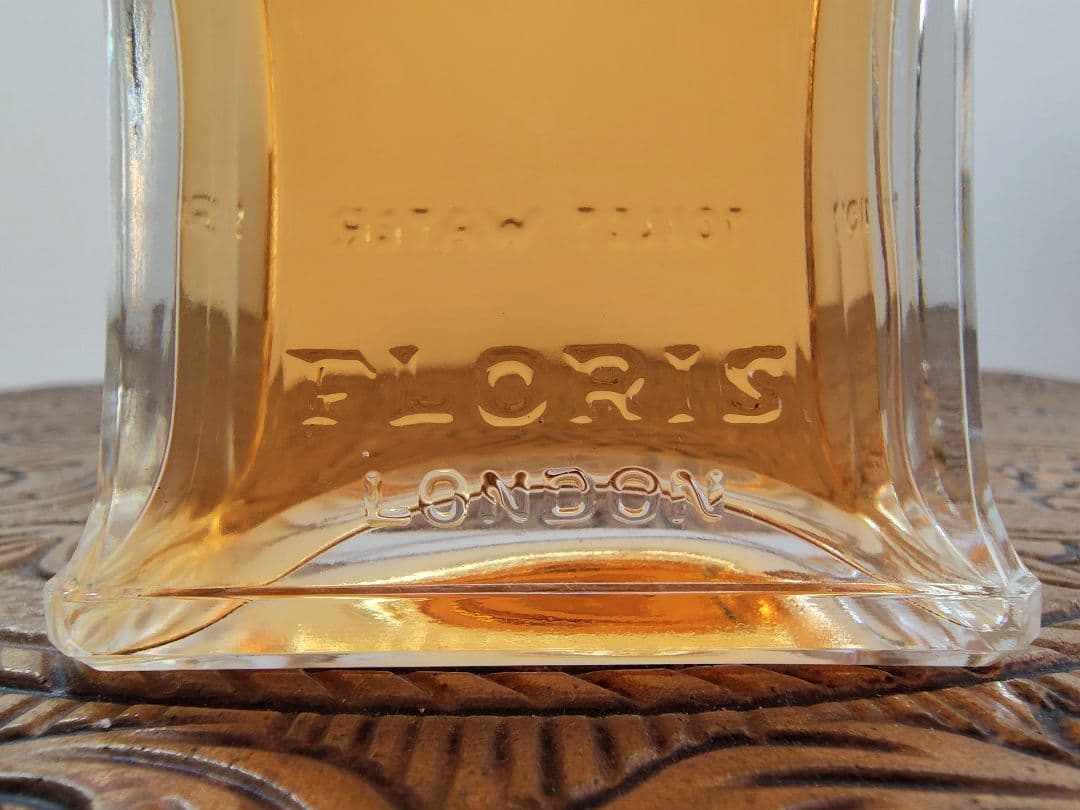 FLORIS　フローリス　ジニア　オードトワレ