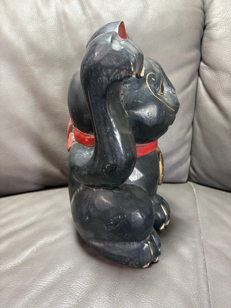 木製　黒の招き猫　置物　レトロ