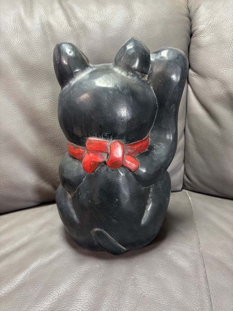 木製　黒の招き猫　置物　レトロ