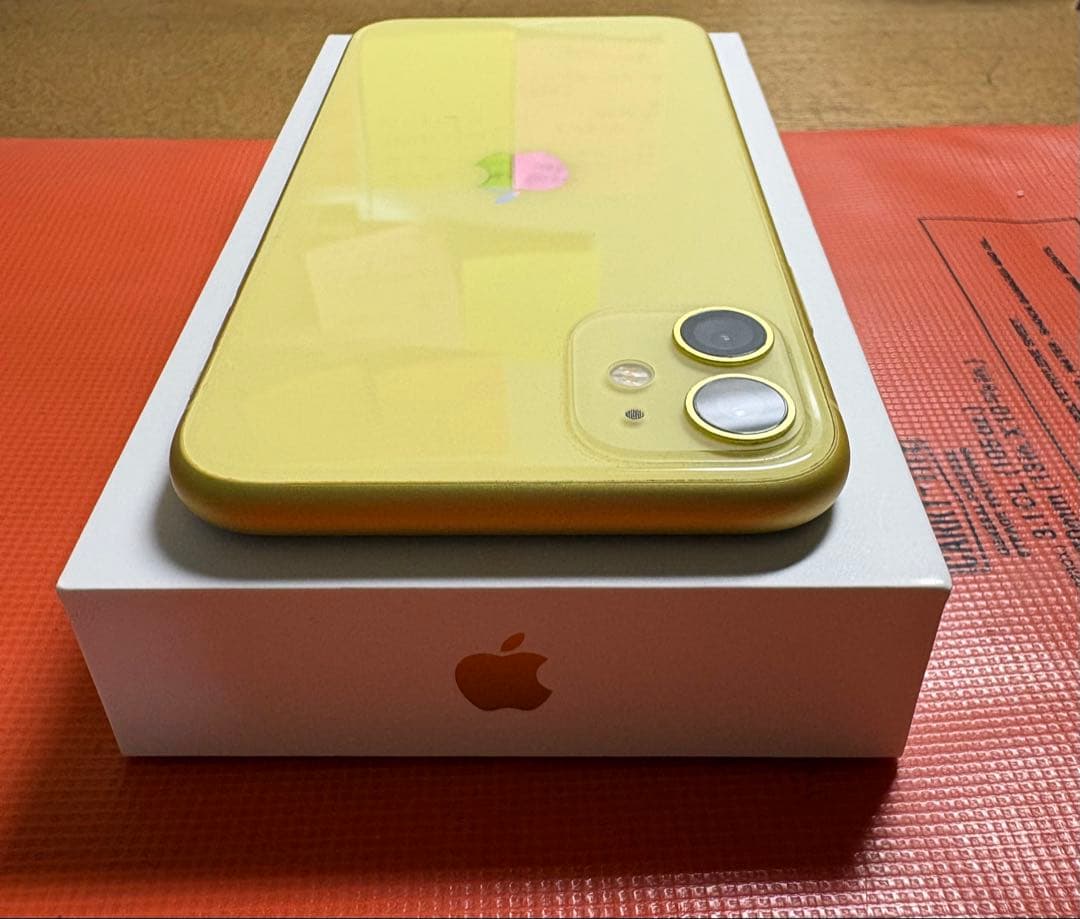 iPhone11 128GB イエロー 本体（箱付き） SIMフリー