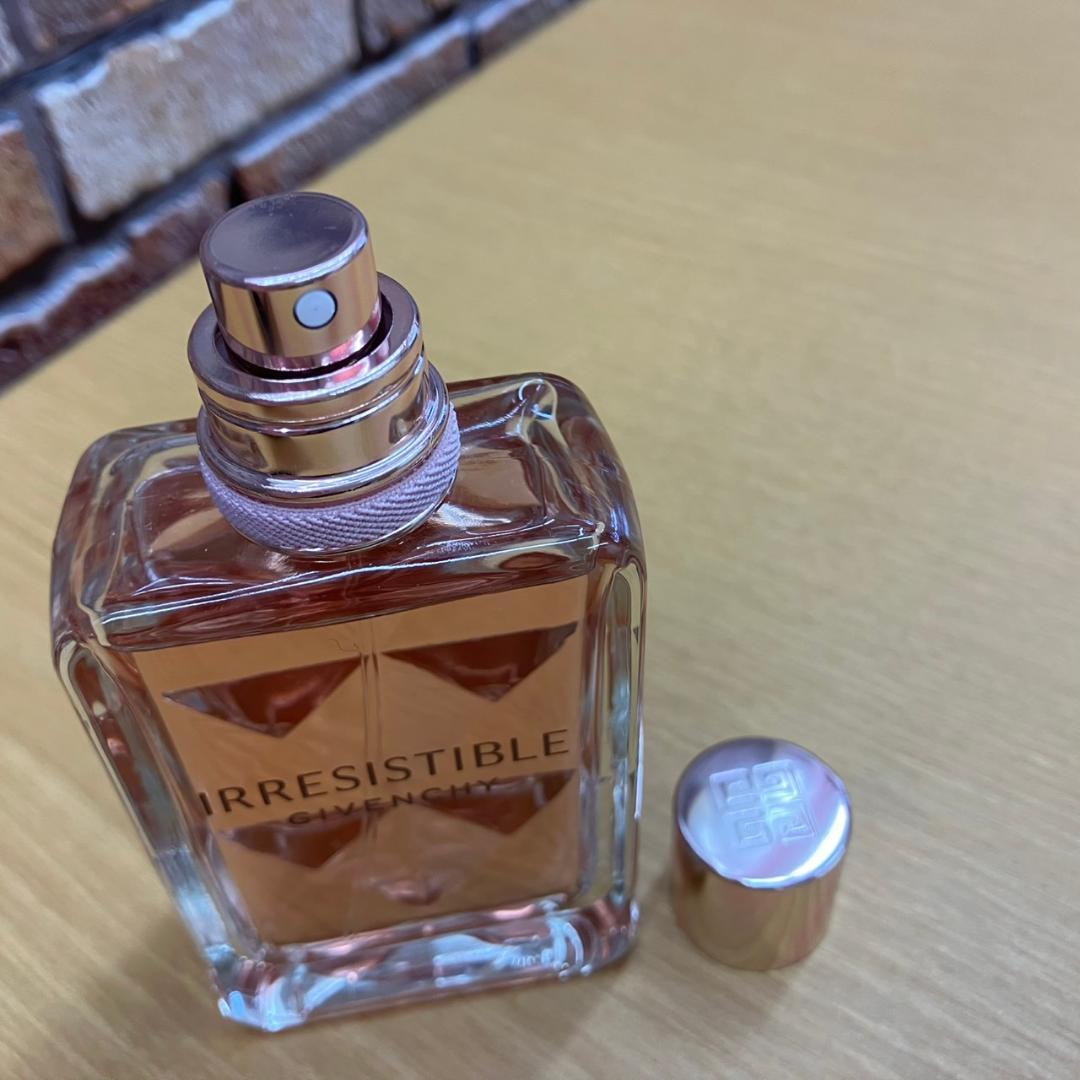 ☆ジバンシイ　イレジスティブル　50ml