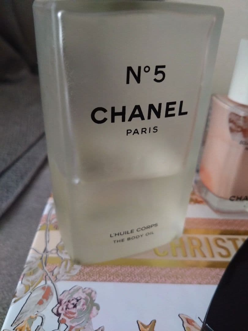 CHANEL　化粧品　まとめて　リップオイルハイライター