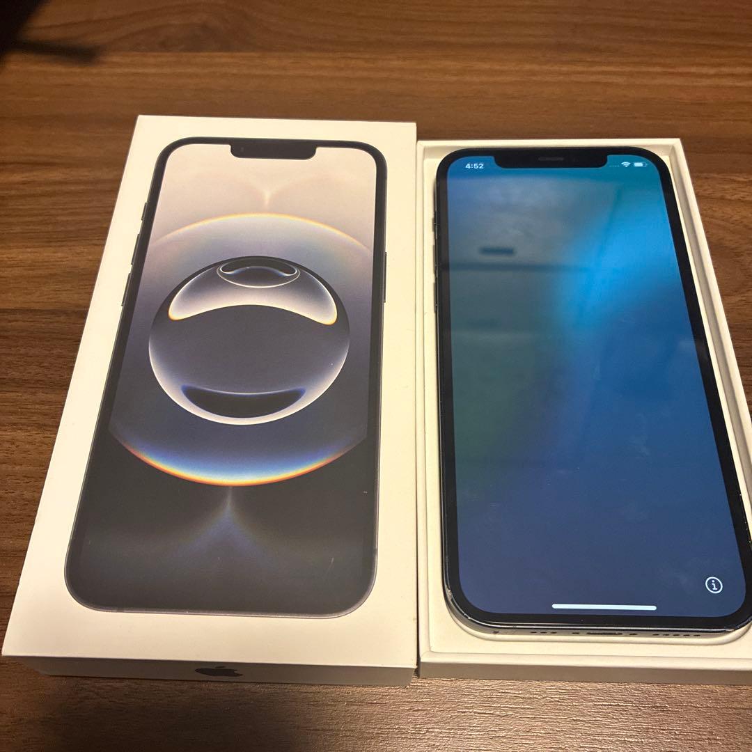 Apple iPhone 12 64GBブラック 本体
