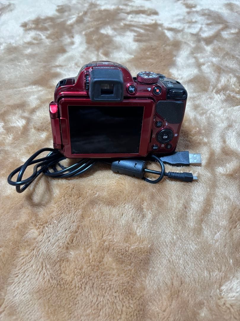 Nikon Coolpix P520 レッド 4GBメモリーカード付