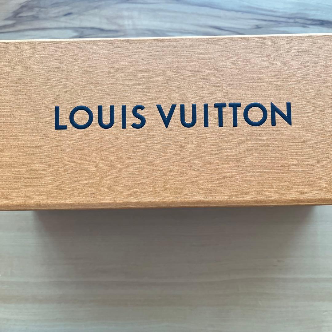 LOUIS VUITTON ÉTOILE FILANTE