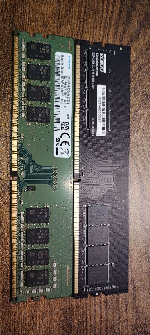 DDR4メモリ8GB×2合計16GB