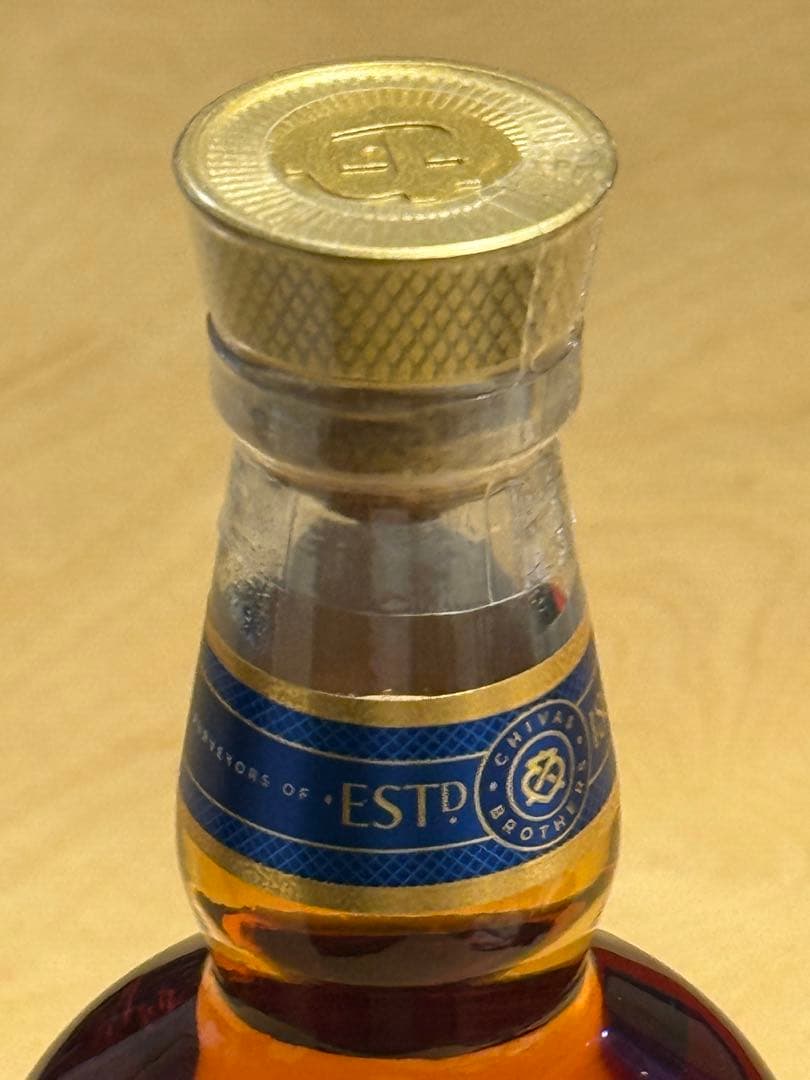 CHIVAS REGAL シーバスリーガル 18年 箱付き ゴールド 700ml