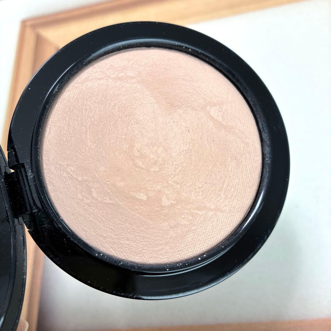 MAC ミネラライズ　フェイスパウダー　ナチュラル　ミディアム　パウダー　メイク