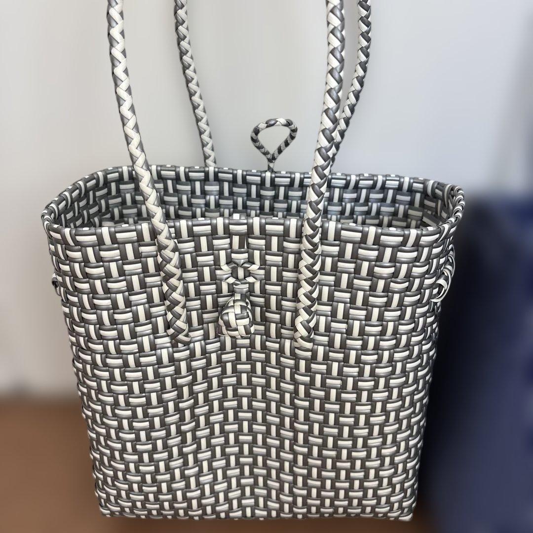 メケアリサ　gummy bag Sサイズ