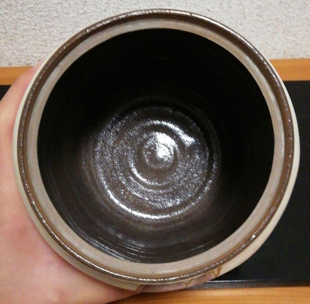 鈴木卓司作　色絵　金彩　侘助紋　水指　共箱　略歴付　茶道具