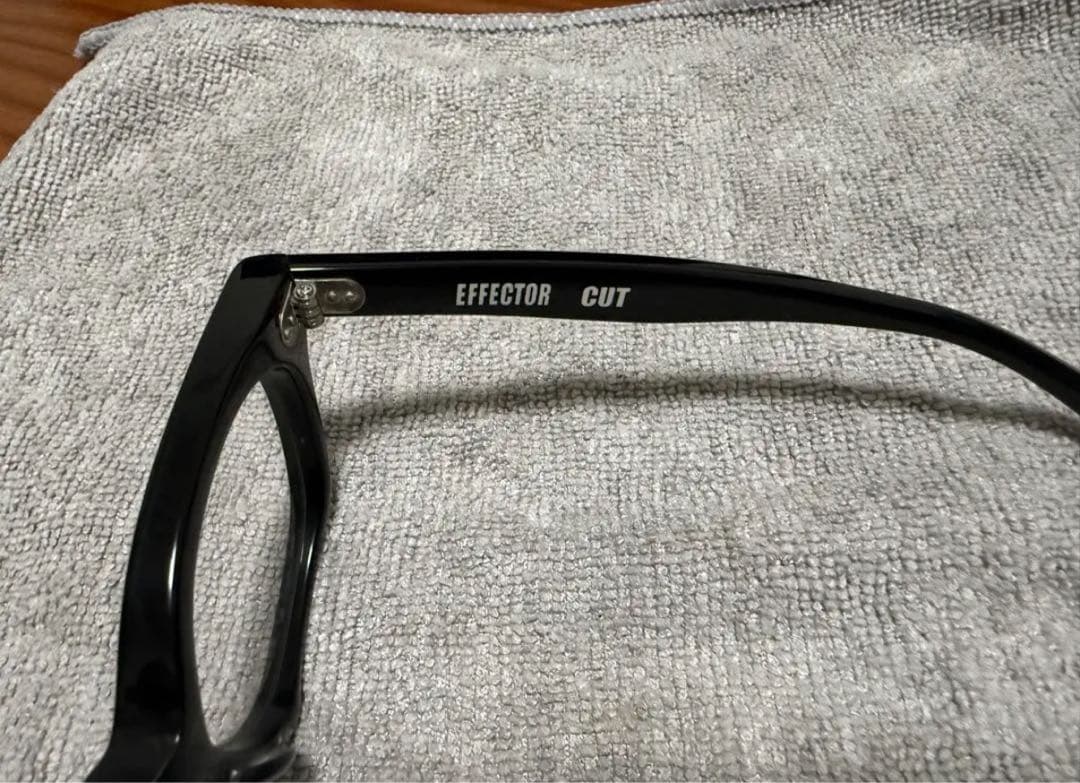 N*I様 EFFECTOR メガネ　エフェクター　CUT ブラック