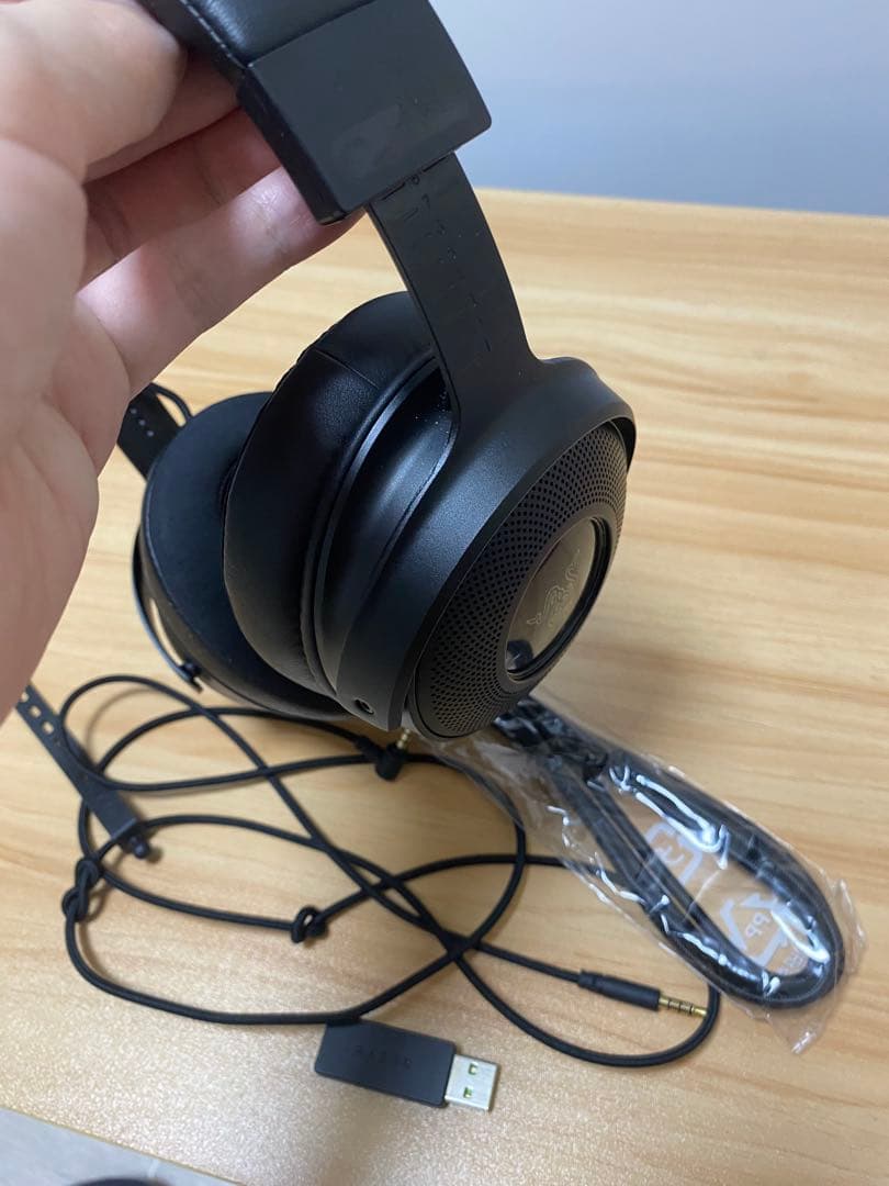 Razer Kraken V3 Pro ゲーミングヘッドセット