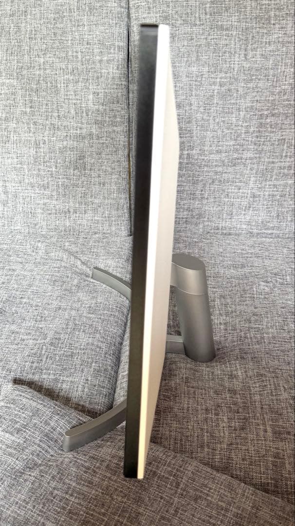 【美品】 LG 27UL600-W 4Kモニター 箱付き
