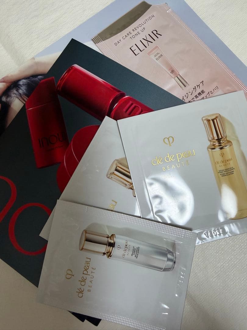 clé de peau LE SERUM THE SERUM ＋パック付き