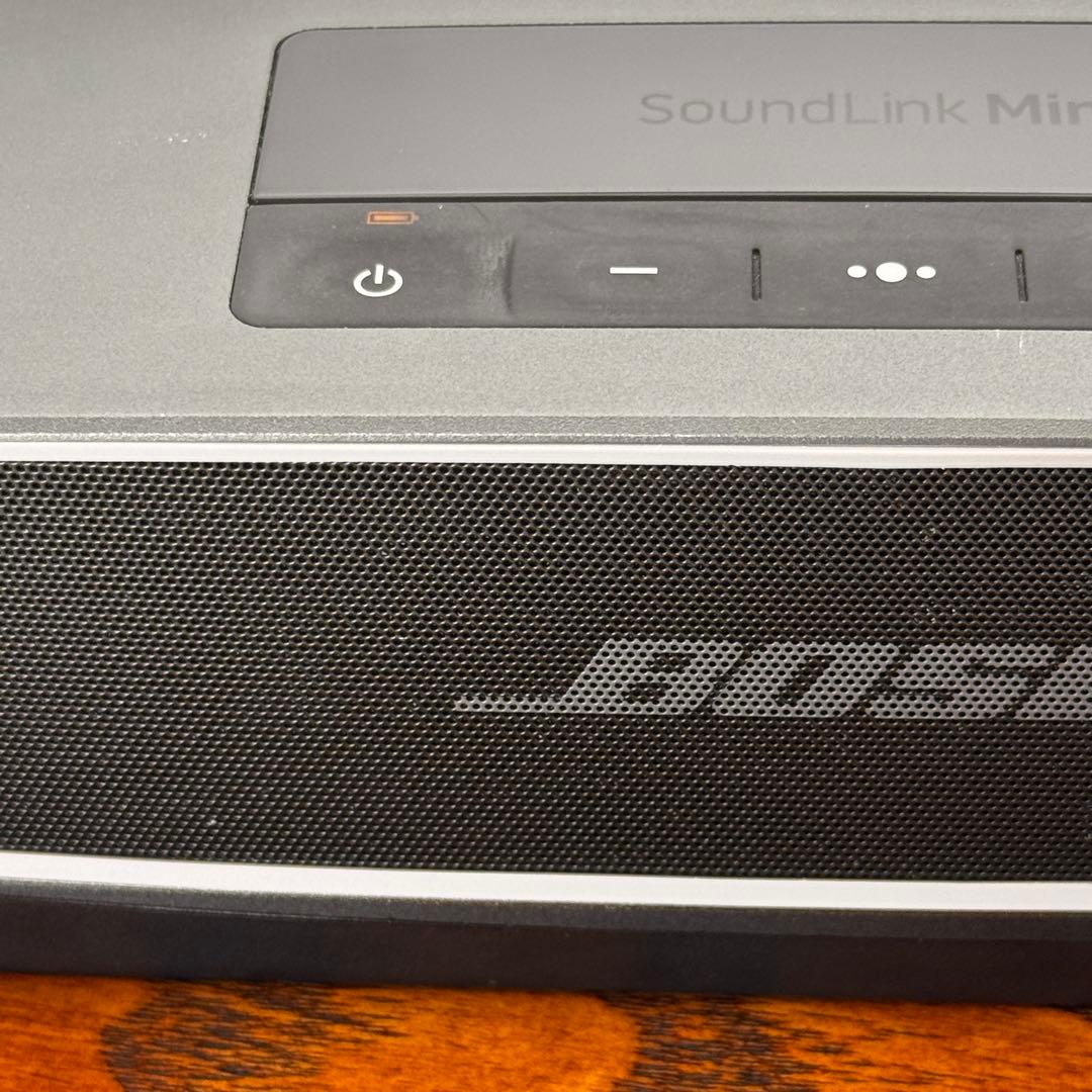 BOSE SoundLink Mini II 本体＋充電スタンド
