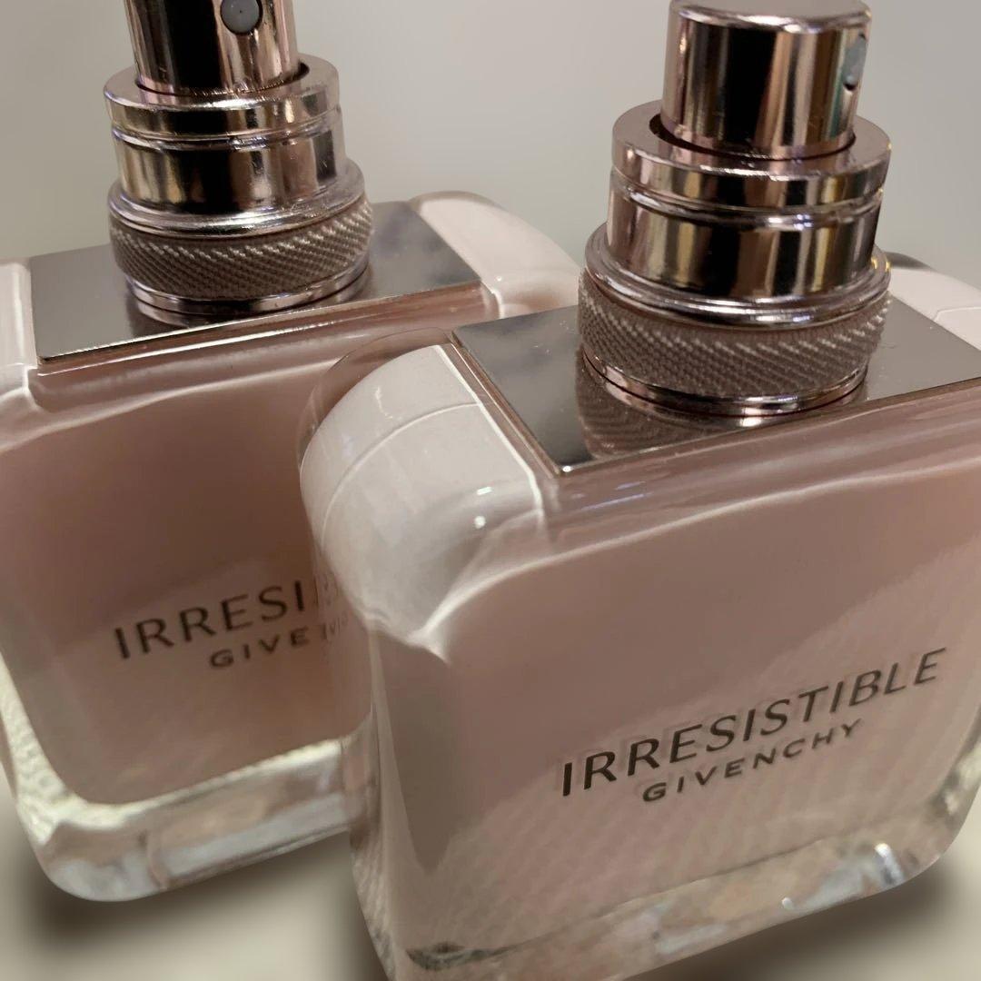 Givenchy ジバンシー イレジスティブル ローズ ベルベット50mL、２個