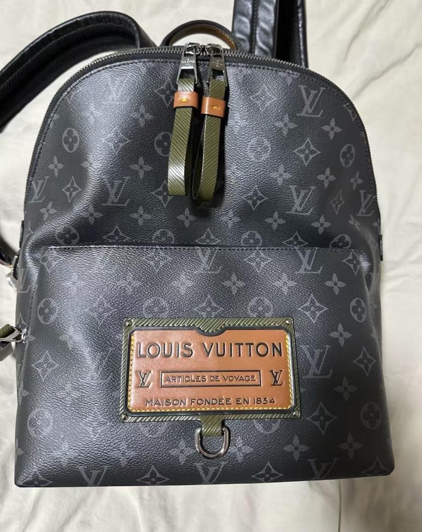 美品~~Louis Vuitton リュック・バックパック グレー**