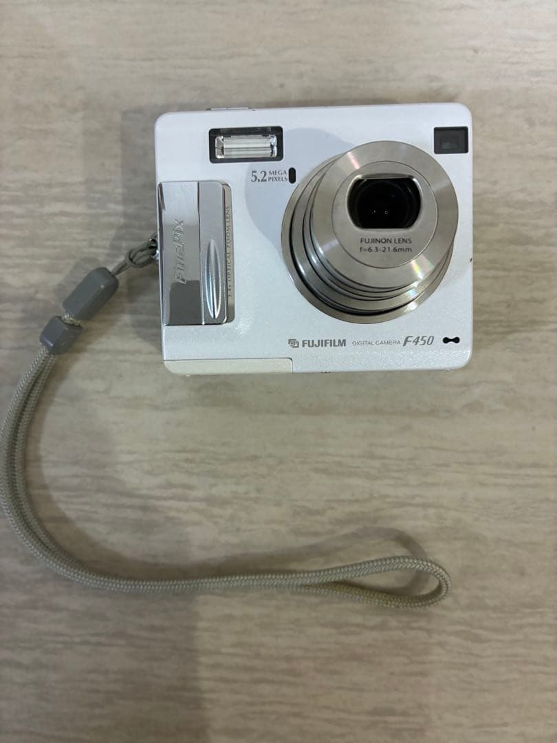 Fujifilm FinePix F450 コンパクトデジタルカメラ