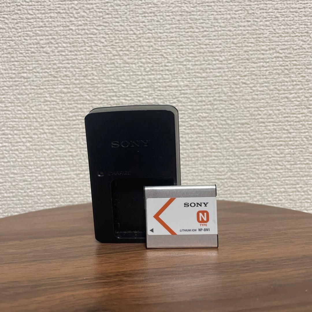 【オールドコンデジ】 SONY Cyber-shot DSC-W320