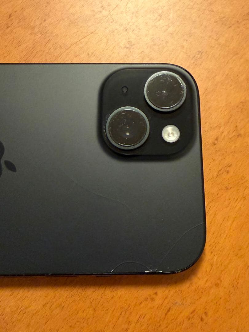 iPhone15 256GB ブラック 中古 simフリー データ消去済