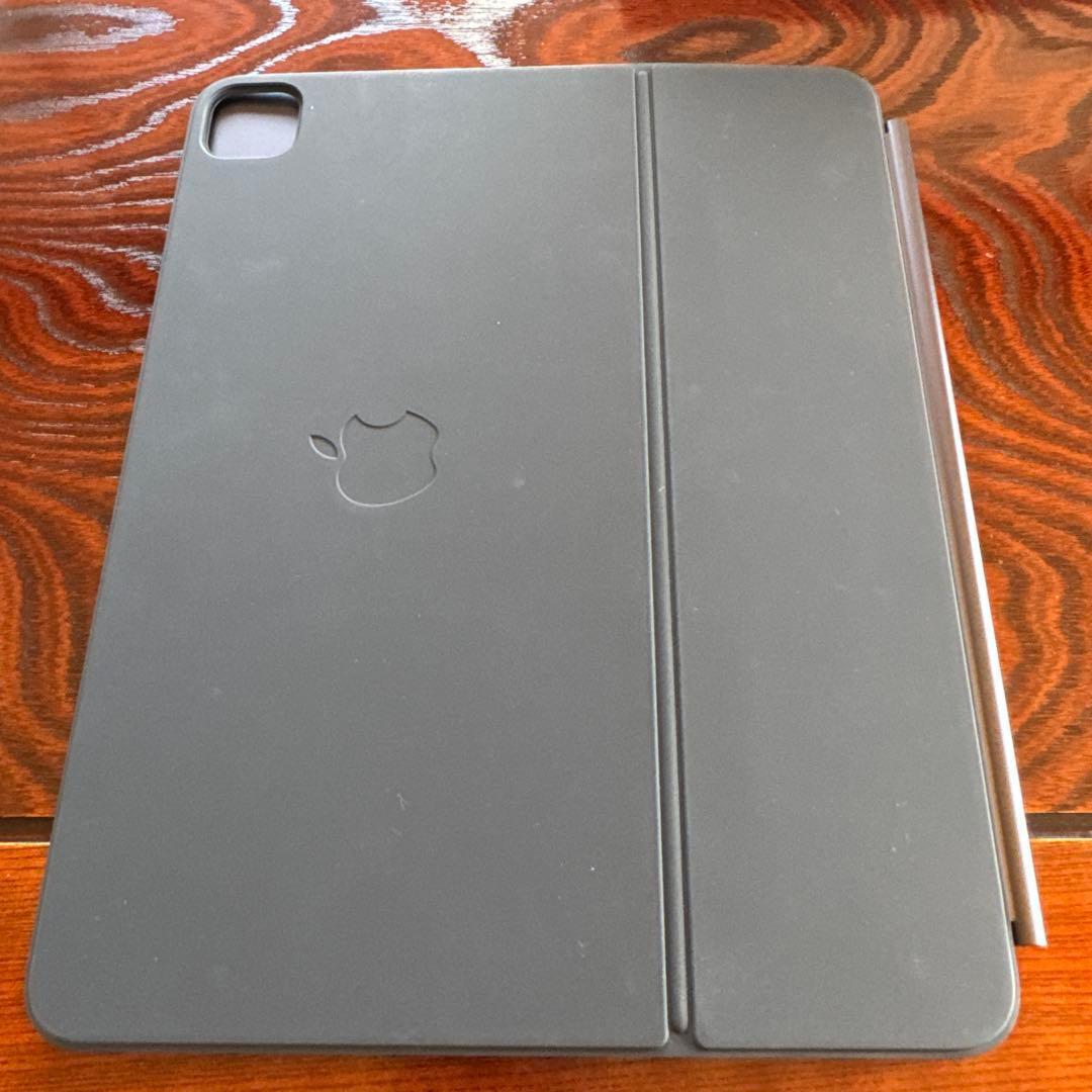 iPadPro 13インチ　512GB + Magic Keyboard