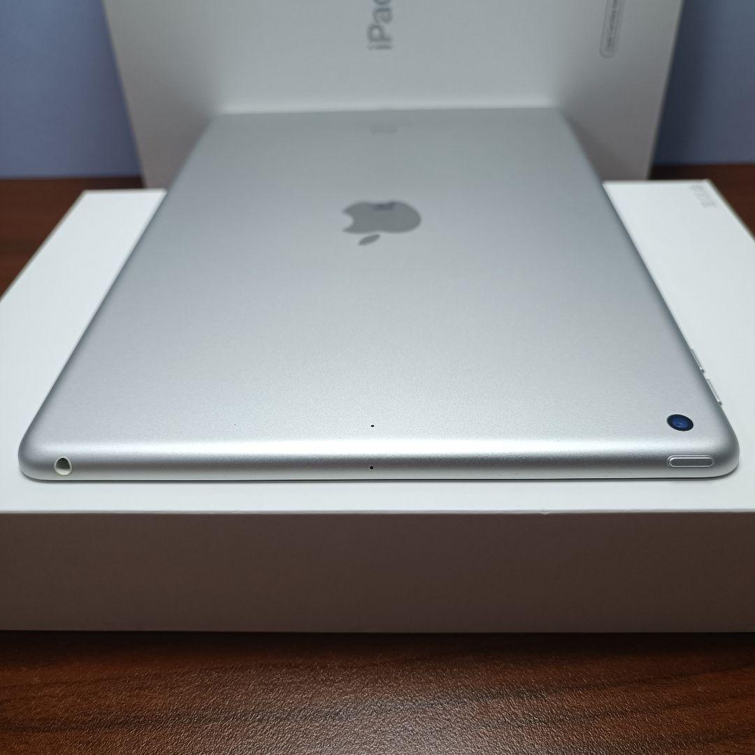 あか iPad 10.2 第7世代 WiFi 128GB キーボードカバー