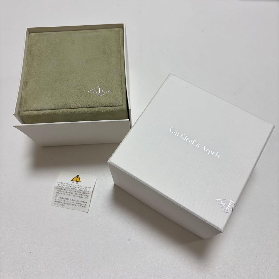 ヴァンクリーフ&アーペル　時計ケース　空箱