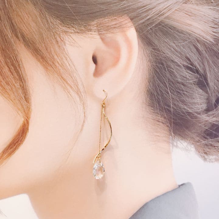 スワロフスキーk18金