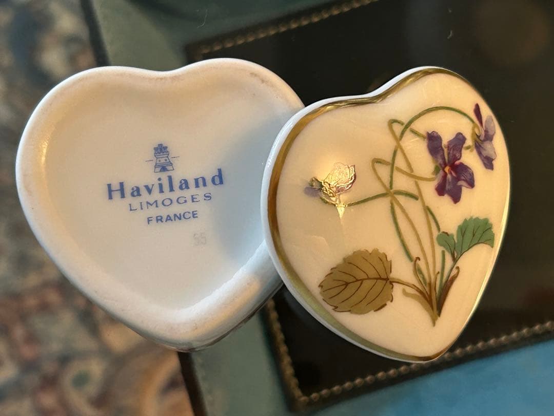 【HAVILAND】アビランド アンペラトリスユジェニー　ハート小箱　すみれ柄