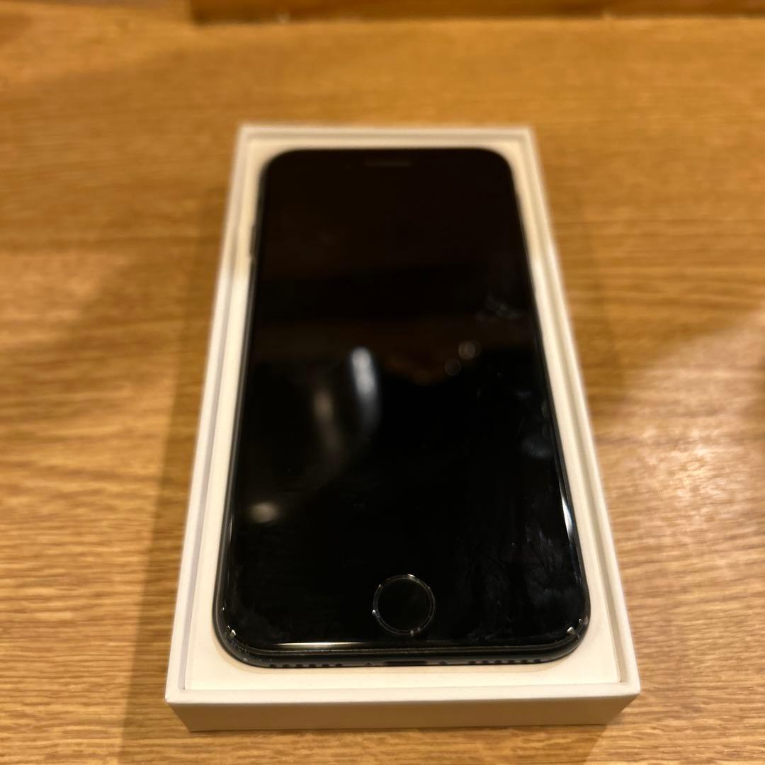iPhoneSE 第3世代 ブラック 本体 箱付き