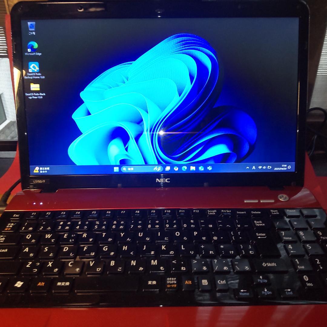 その他ノートPC本体 LaVie LS150/F PC-LS150 Red