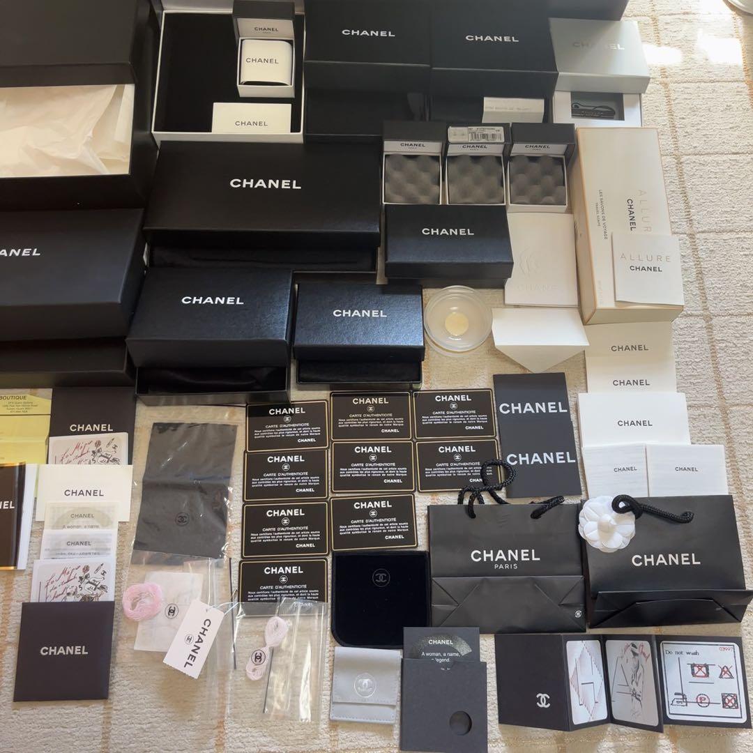 CHANEL シャネル　空箱　アクセサリーボックス　など　大量　まとめ売り